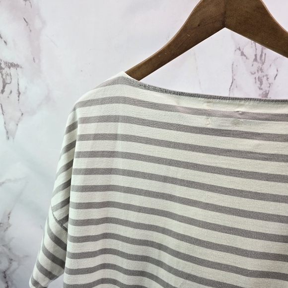 Wilfred Free Dress Womens Medium White Gray Striped Mini T Shirt Dolman Aritzia - Picture 6 of 8